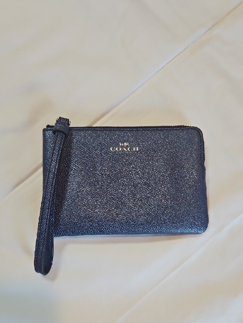 Coach Navy Pebbled Leather Wristlet with Silver Logo - Picture 5 of 7